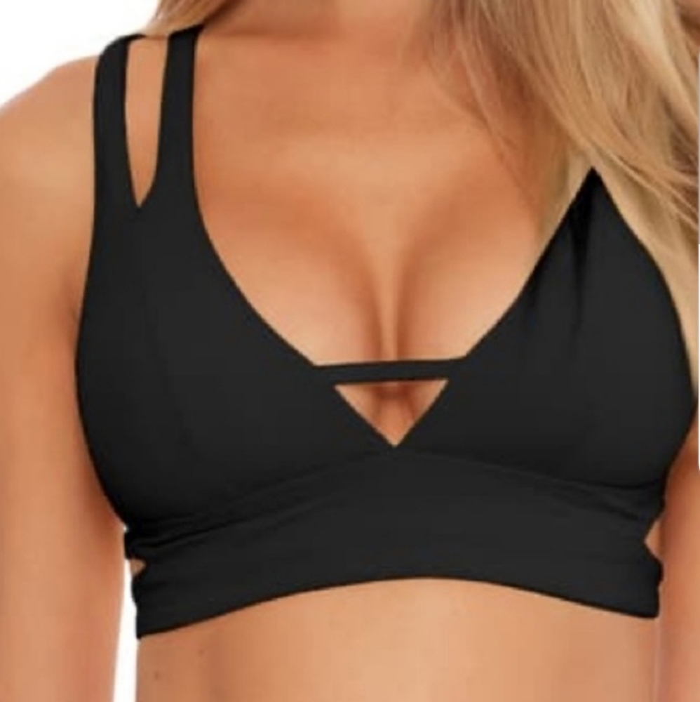 BECCA COLOR CODE SPLIT STRAP BIKINI TOP size D